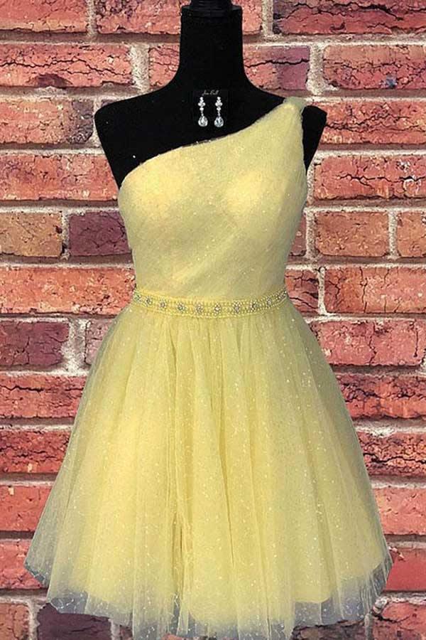 Yellow one-shoulder tulle dress for homecoming or graduation.