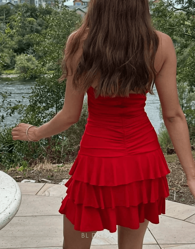 Chic A-Line Halter Sleeveless Ruched Tiered Red Short Homecoming Dresses Women's