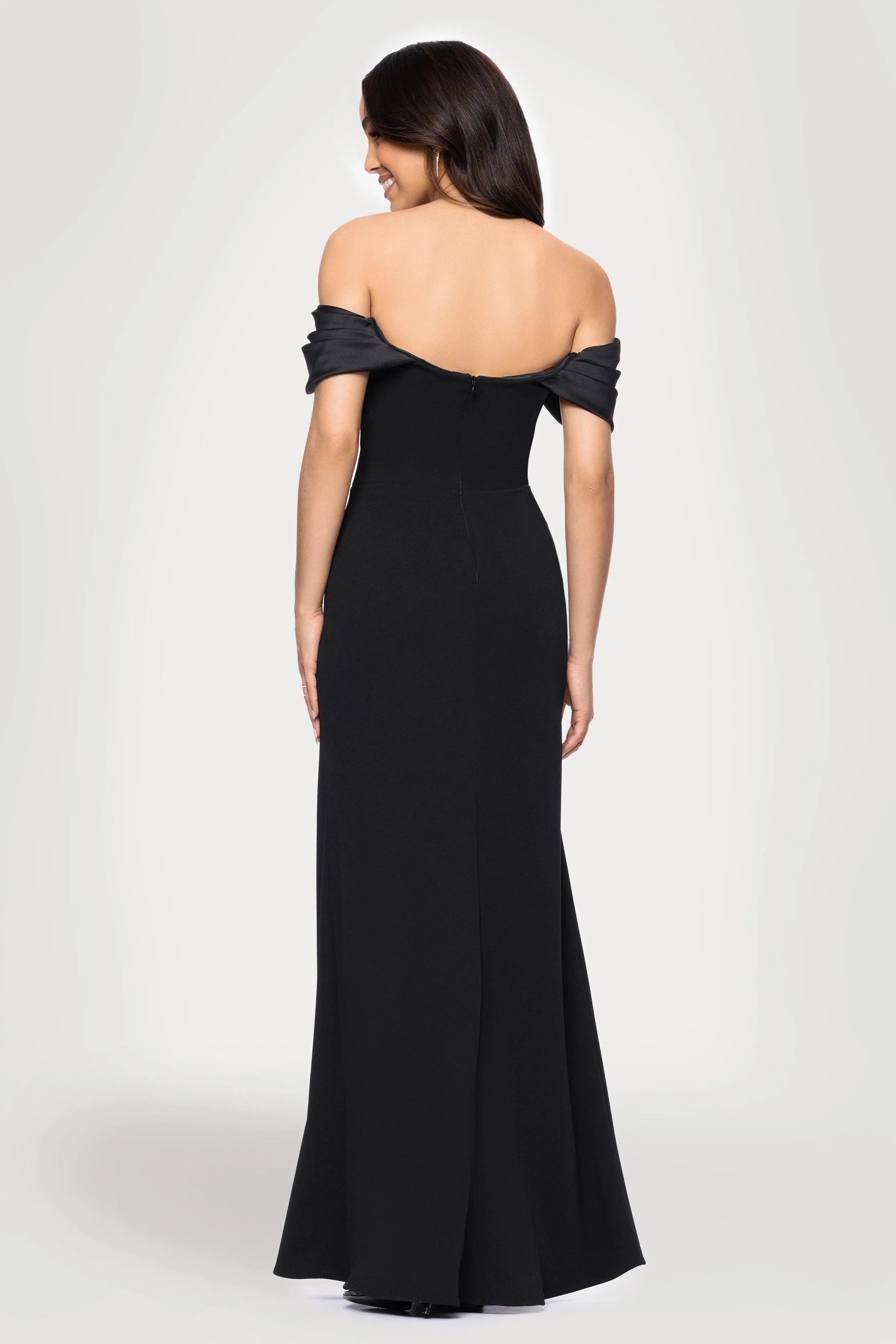 Chic A-Line Off-Shoulder Formal Black Floor-Length Prom Dress Gown