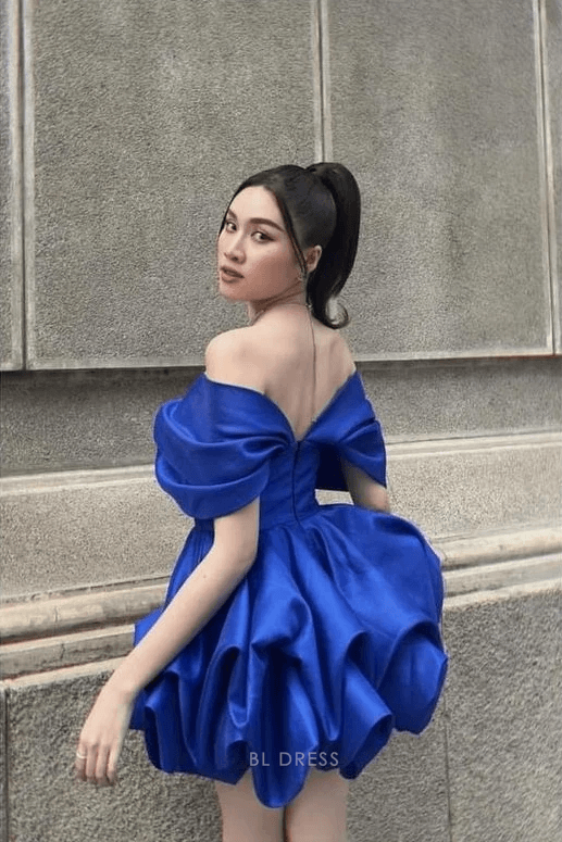 Chic A-Line Off-Shoulder Ruffled Puffy Royal Blue Mini Homecoming Dress
