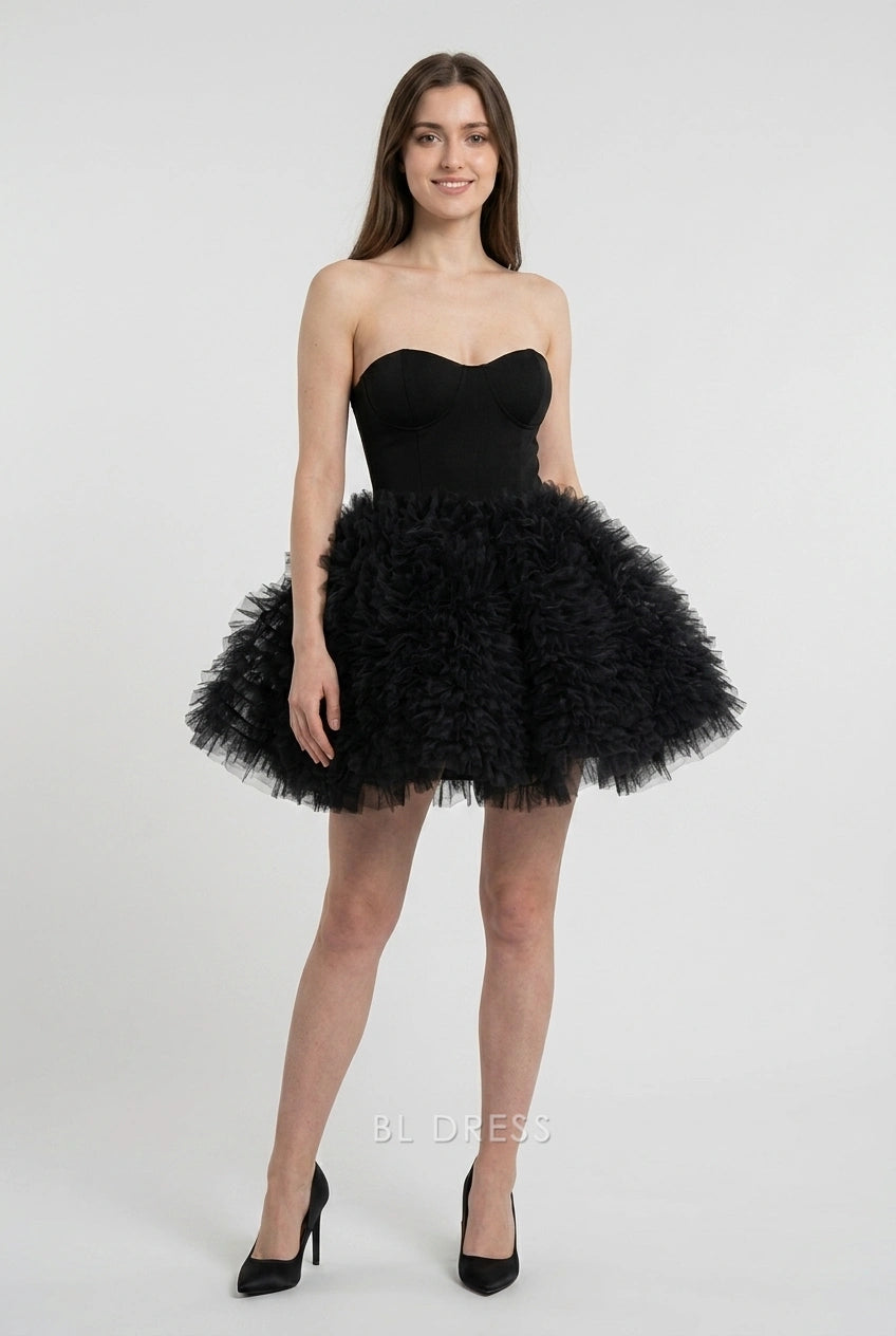 Chic A-Line Strapless Ruffled Tiered Black Mini Homecoming Dress Women's