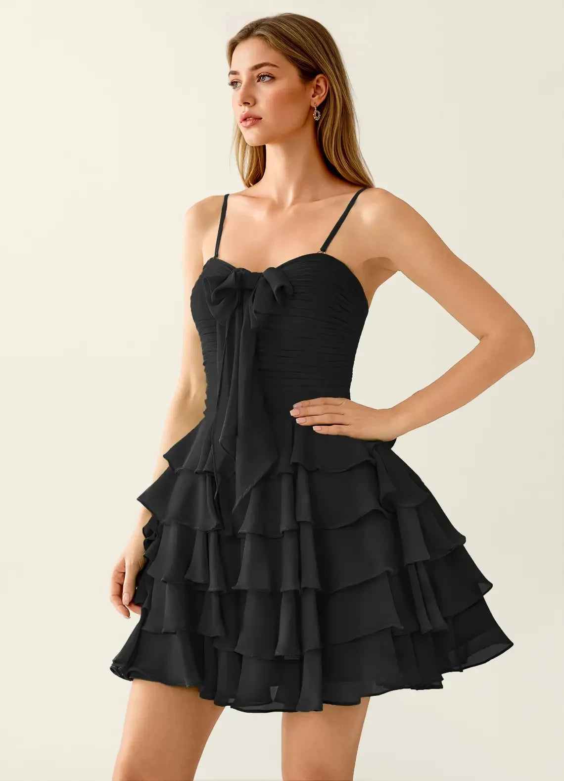 Chic A-Line Sweetheart Bow Ruffled Black Short Homecoming Dress