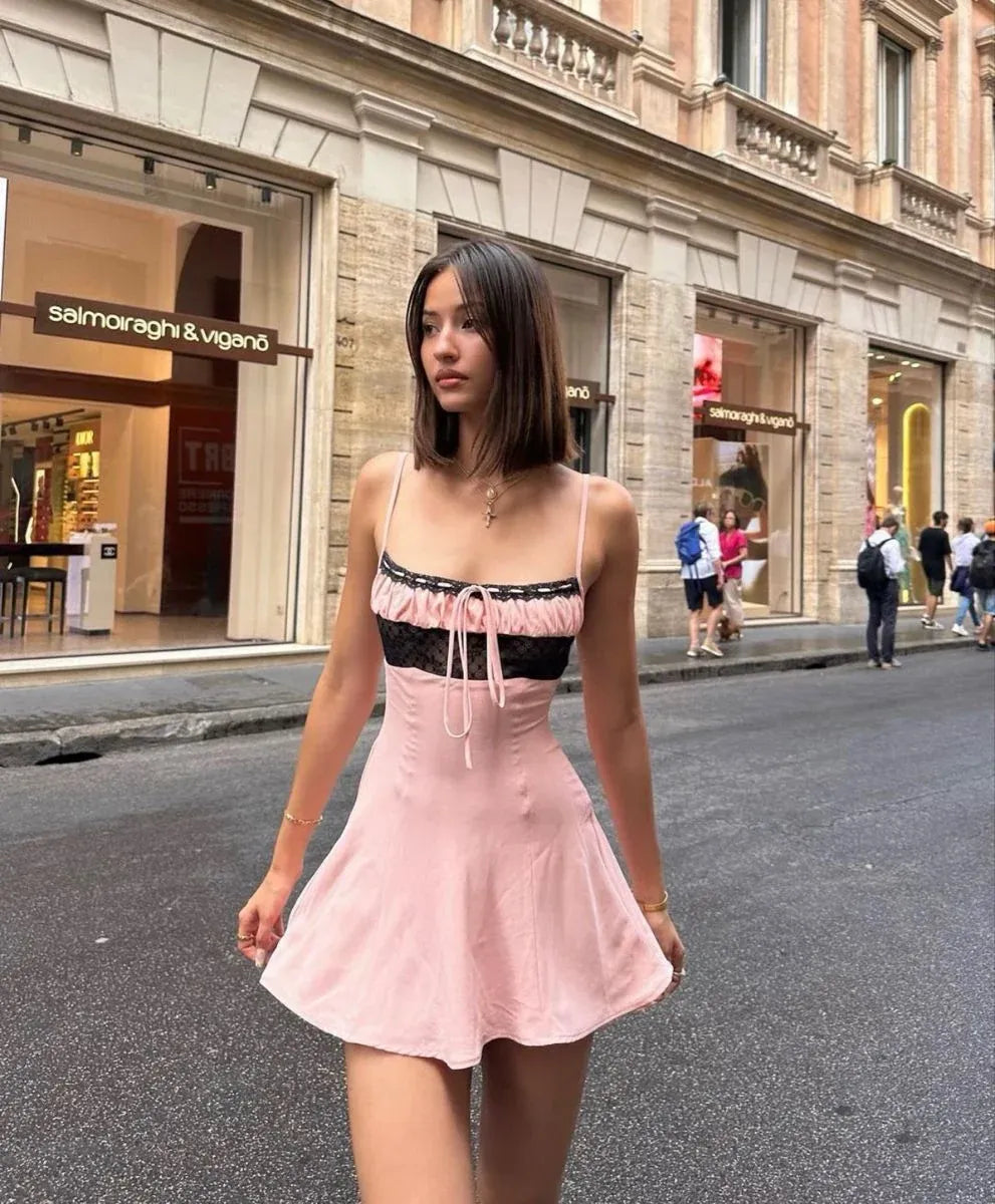 Chic A-Line Sweetheart Sleeveless Ruffled Tie-Front Pink Mini Homecoming Dress