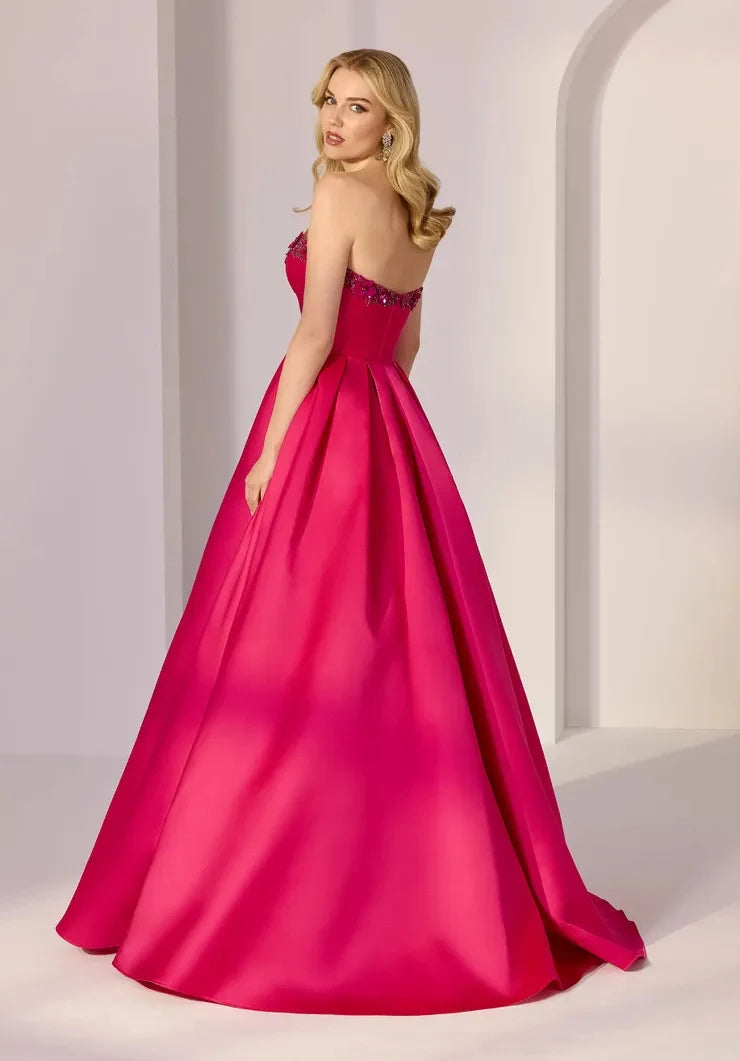 Chic A-Line Sweetheart Strapless Beaded Pleated Fuchsia Floor-Length Prom Dresses Women