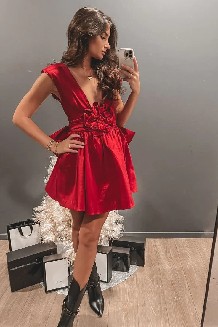 Chic A-Line V-Neck Sleeveless Floral Bow Back Red Short Homecoming Dress