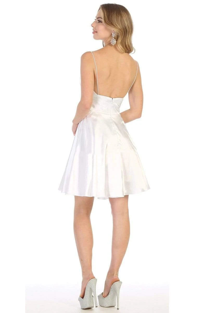 Chic A-Line V-Neck Sleeveless Strappy White Short Homecoming Dress for Women