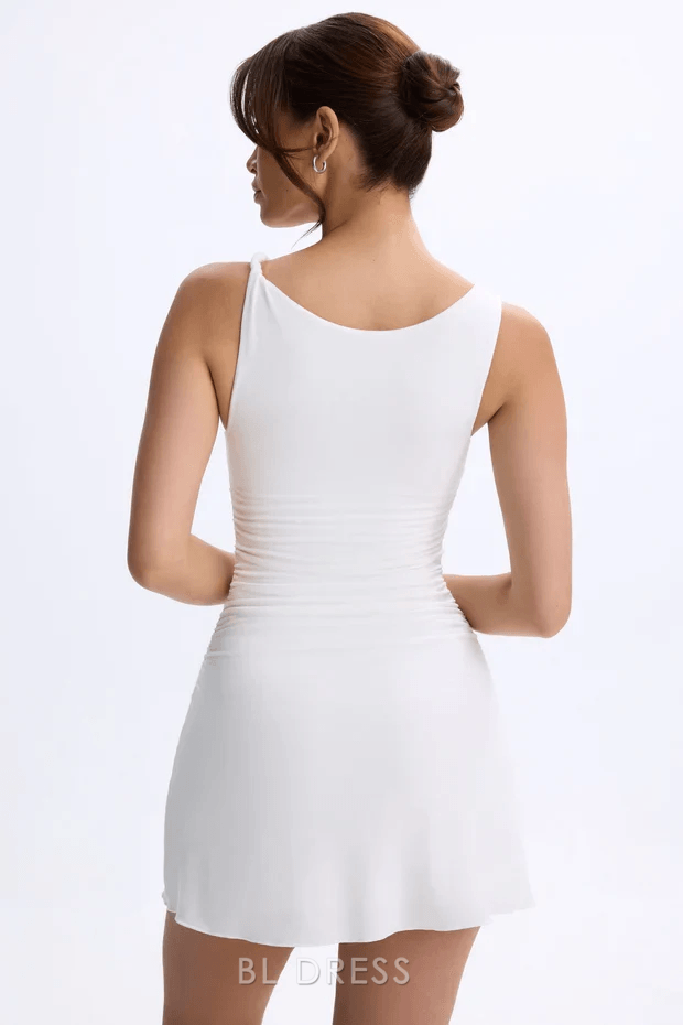 Chic Fitted High Neck Ruched Elegant White Mini Homecoming Dresses Women's Gown