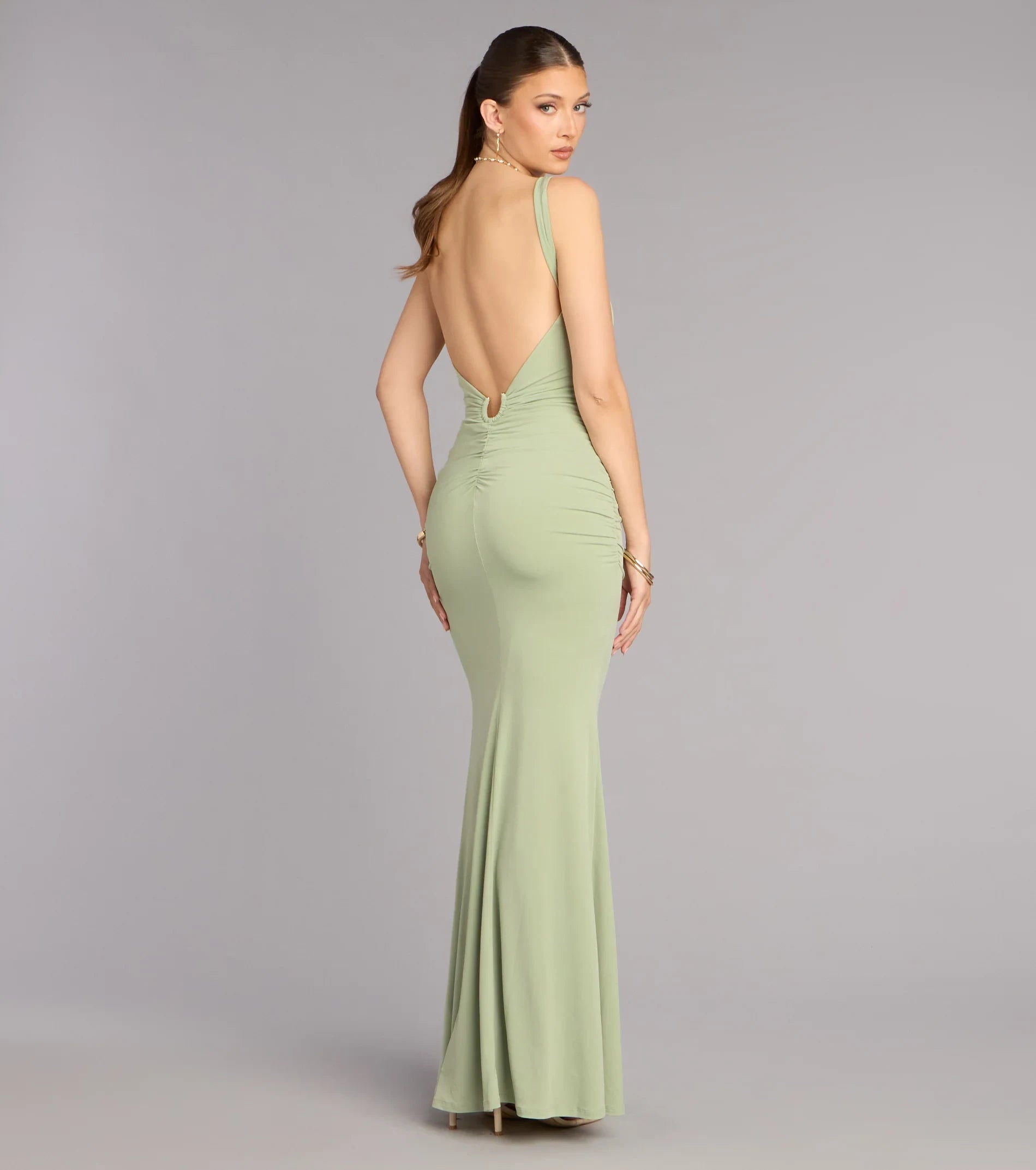 Chic Mermaid Sweetheart Sleeveless Ruched High Slit Sage Green Floor-Length Prom Dress