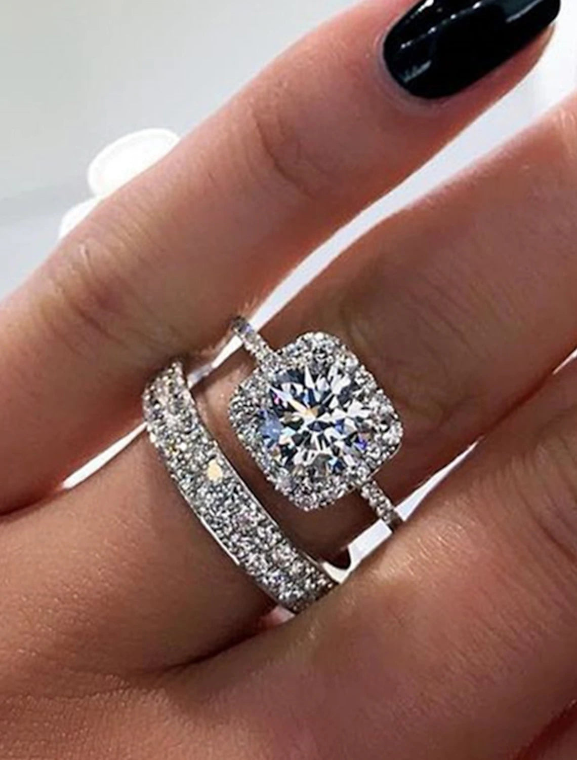 Classic 2-piece zircon wedding ring set, top view.