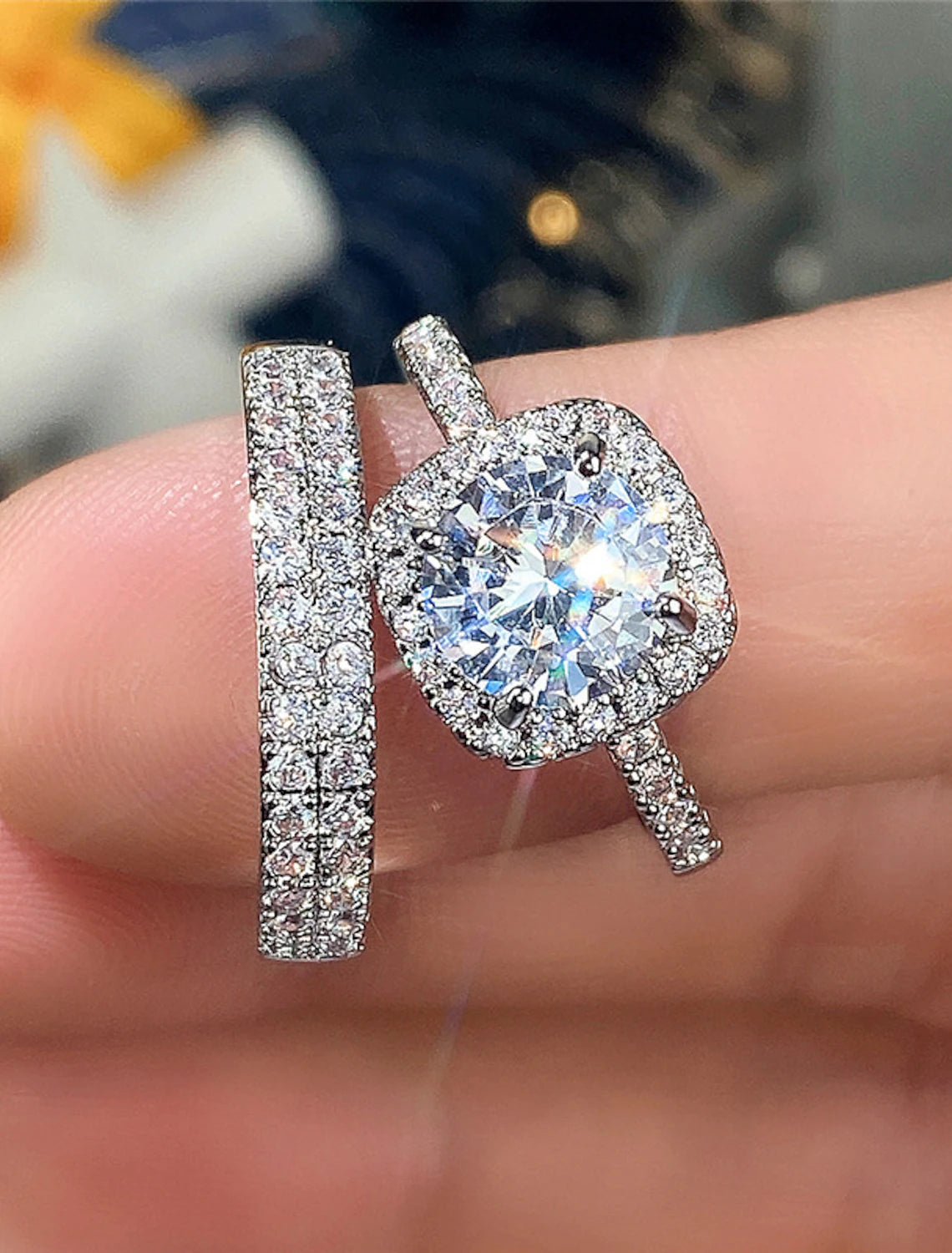 Elegant 2-piece ring set, angled view.