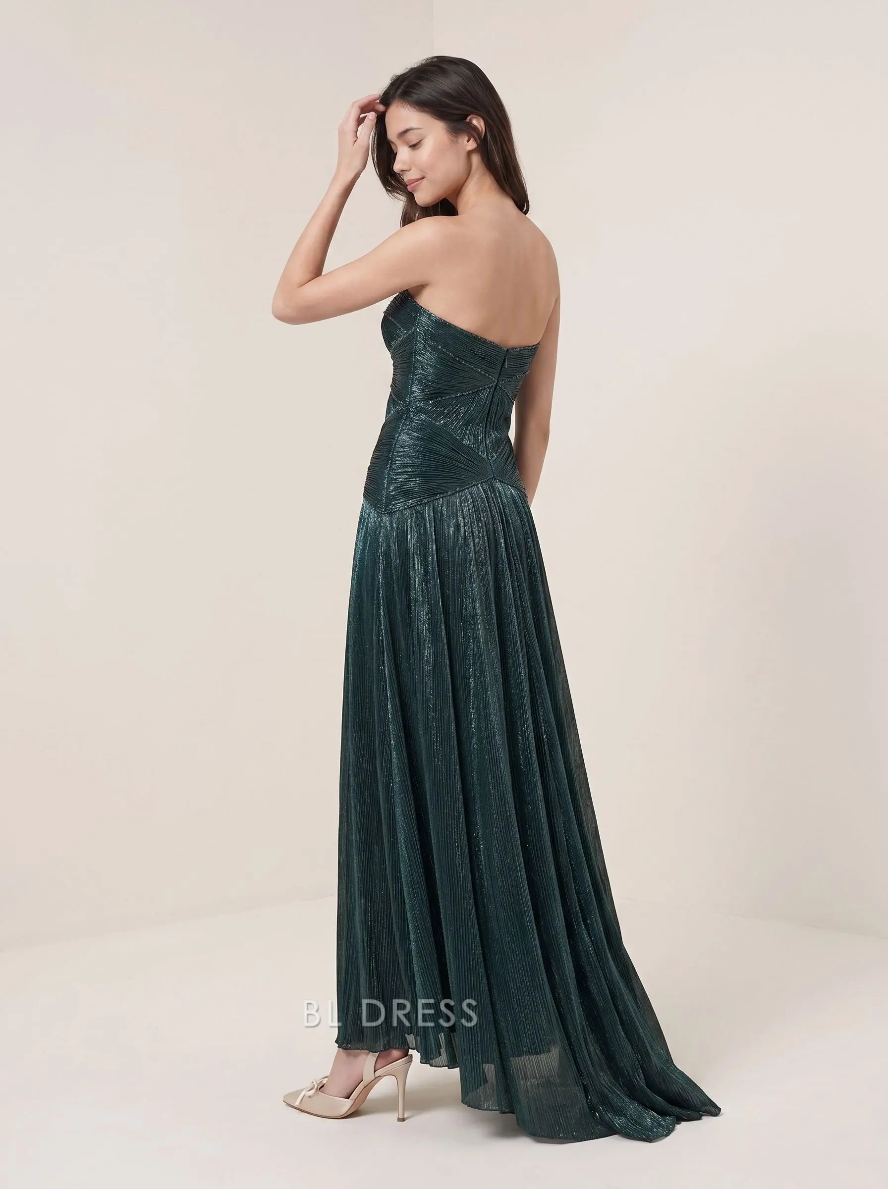 Dark Green Strapless Sweetheart Neck Pleated Metallic Fabric A Line Floor Length Prom Dress