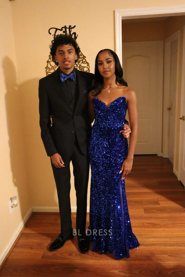 Royal blue sequin mermaid formal dress with sweetheart neckline.