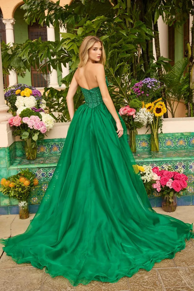 Dazzling A-Line Strapless Sweetheart Sequin Emerald Green Floor-Length Prom Dress Gown