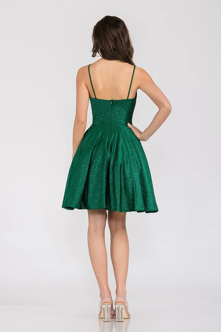 Dazzling A-Line Sweetheart Sparkly Emerald Green Short Homecoming Dress For Teens
