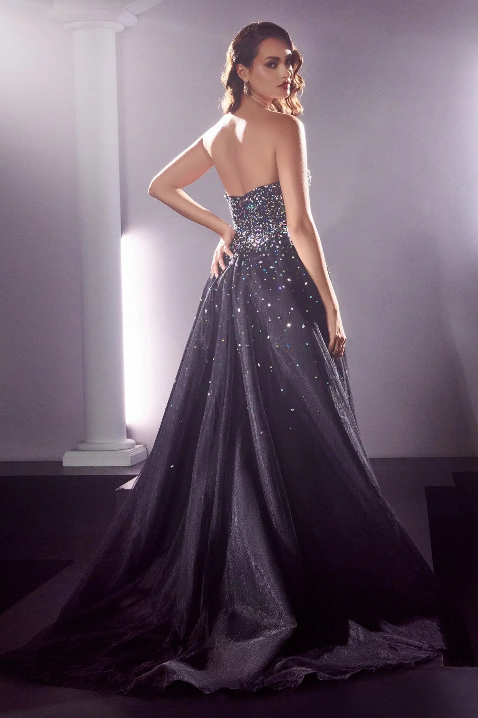 Dazzling A-Line Sweetheart Strapless Beaded Sparkling Black Floor-Length Prom Dresses Gown
