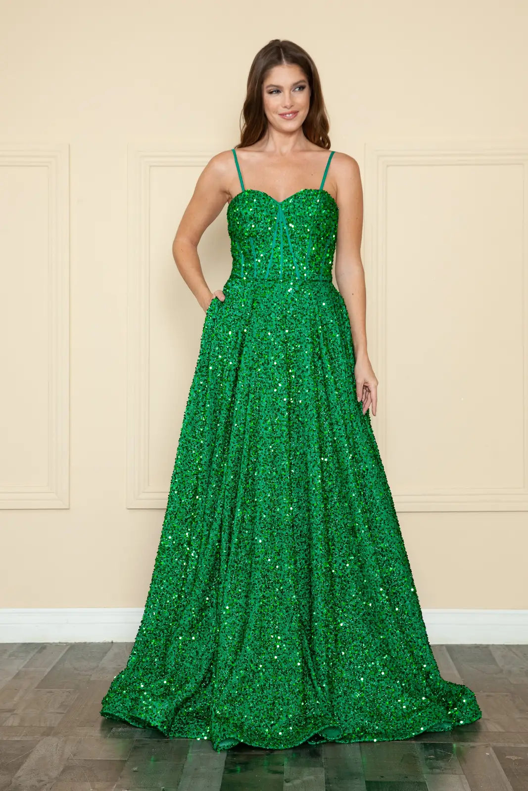 Dazzling A-Line Sweetheart Strapless Sparkling Emerald Green Floor-Length Prom Dresses Gown