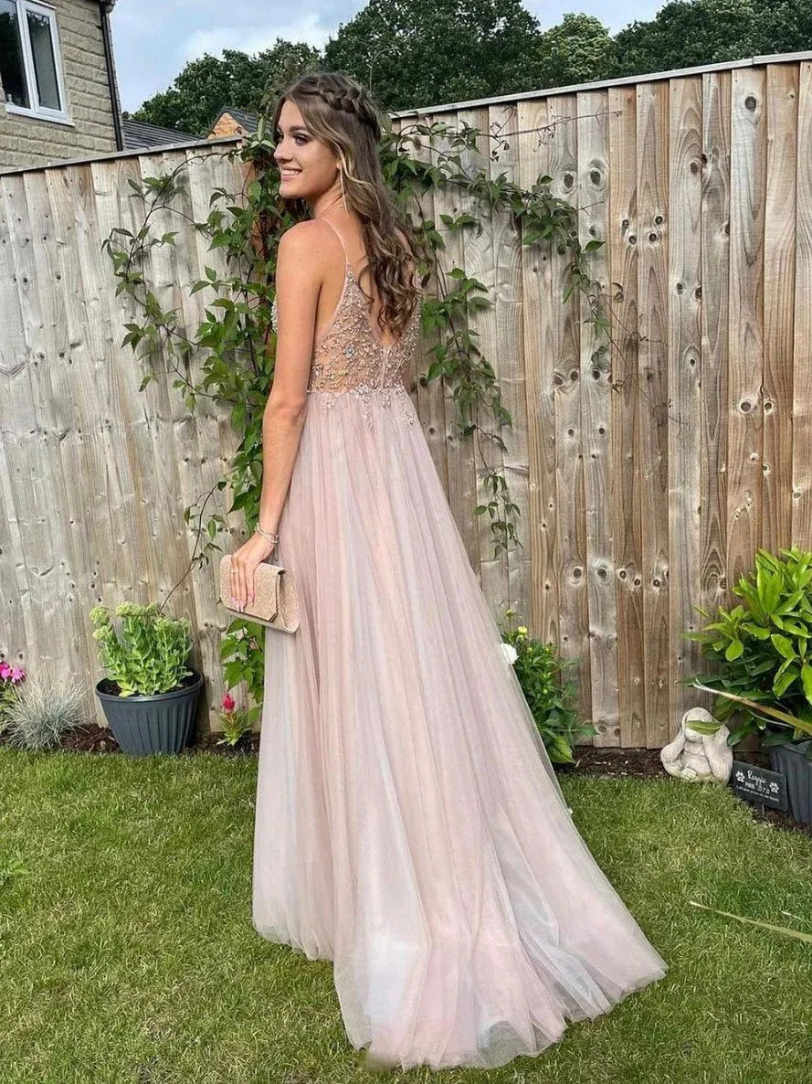 Dreamy Spaghetti Strap Deep V Neck Beaded Lace Appliqué Tulle A-Line Maxi Prom Dress with Train