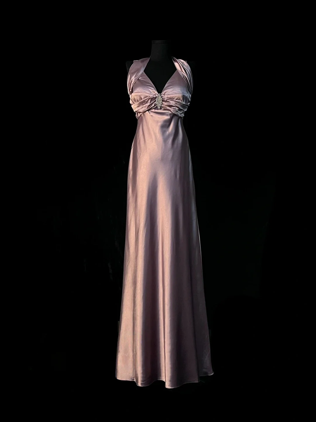 Dusty Pink Halter Prom Dress With Crystal Brooch Mermaid Formal Prom Dress