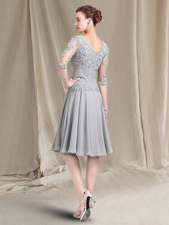 Back view of the elegant Mother of the Bride dress.