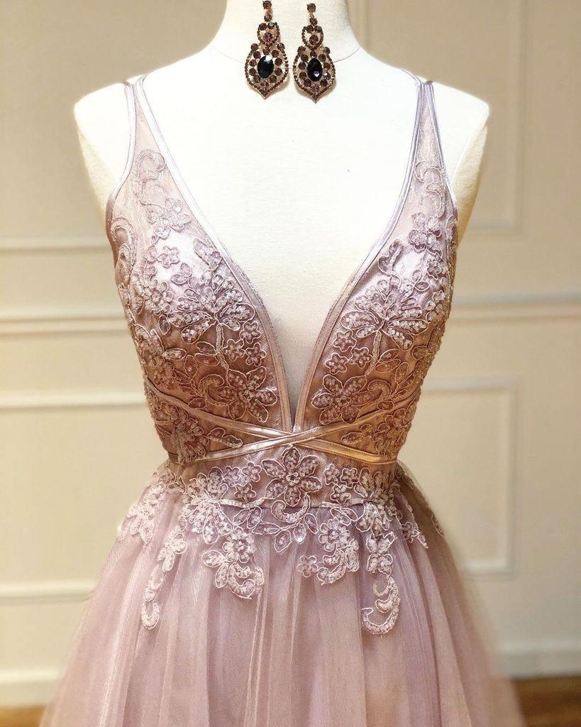 Full view of the elegant A-line deep V-neck long sleeve tulle prom dress.