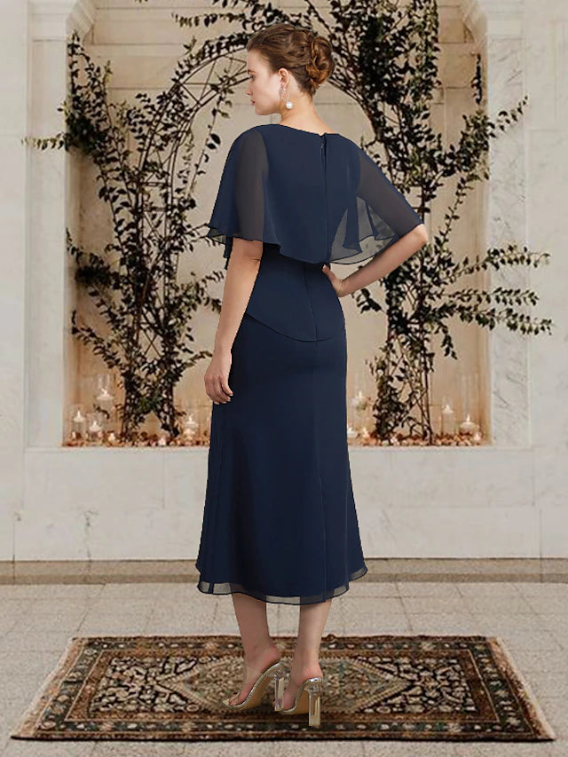 Side view of the elegant sleeveless plus size formal dress.