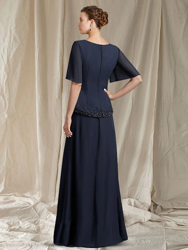 A-Line chiffon gown for Mother of the Bride, featuring a jewel neck and short sleeves.