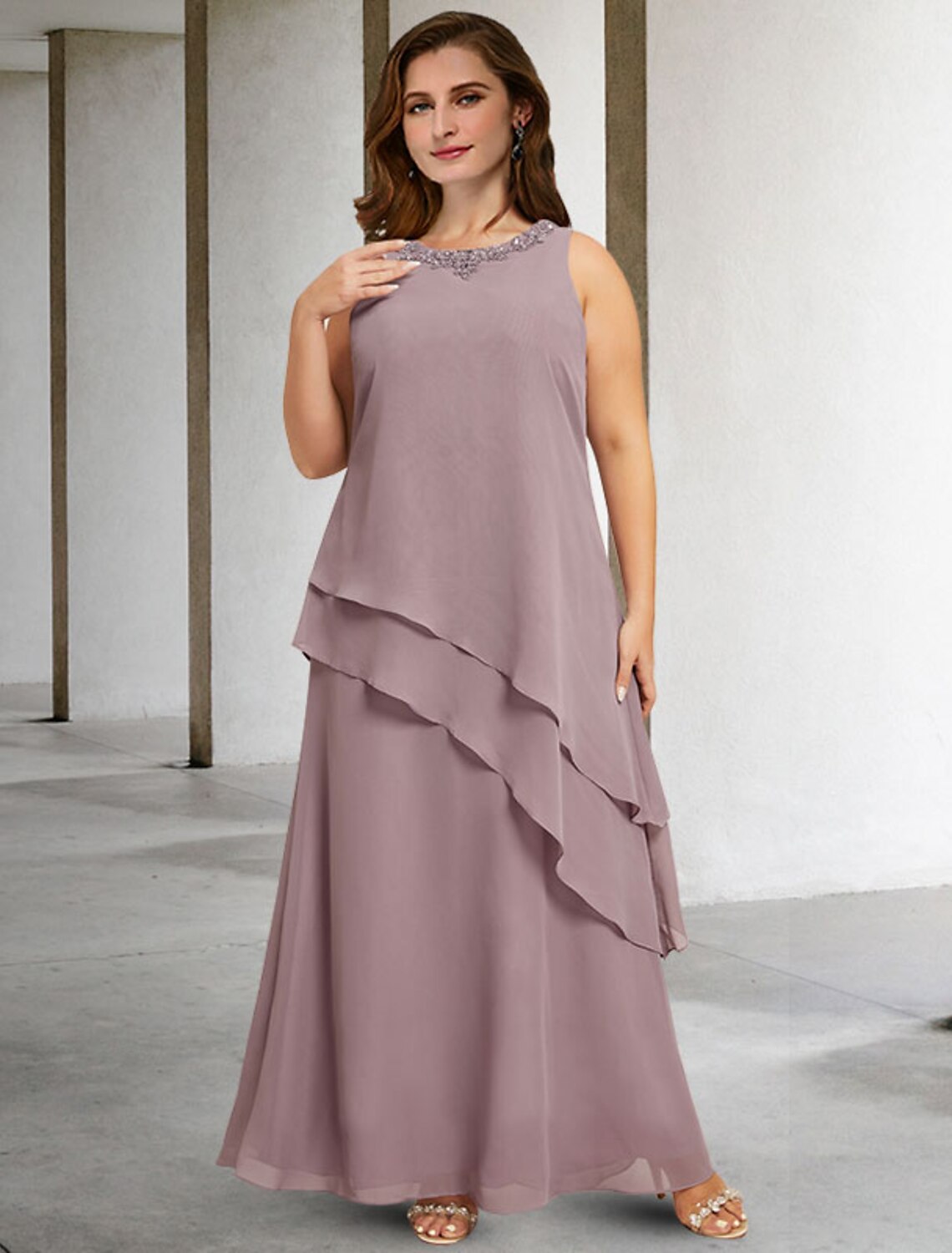 Back view of the A-line two-piece mother of the bride dress.