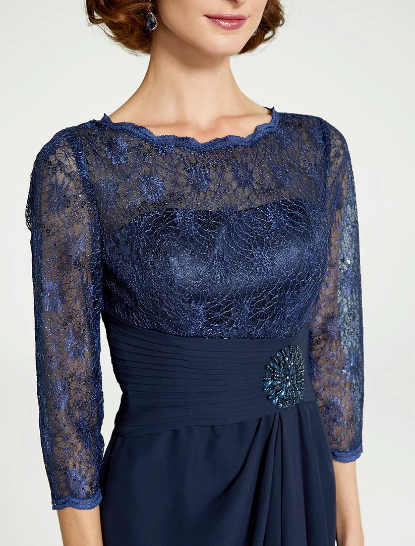 Woman posing in a sophisticated A-line dress, highlighting the jewel neck and 3/4 sleeves.