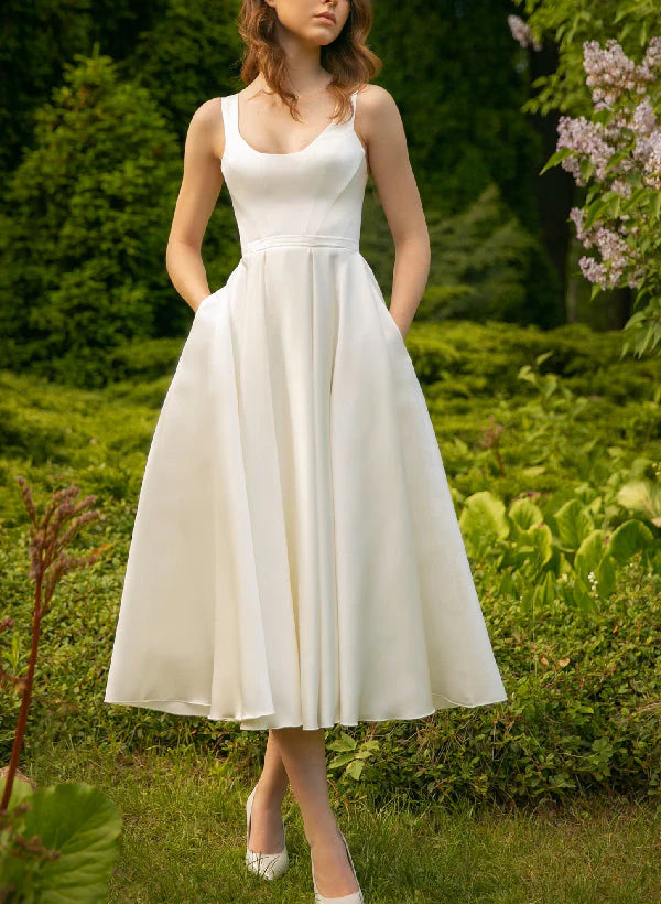 Elegant A-Line Scoop Neck Tea-Length Wedding Dress, front view.