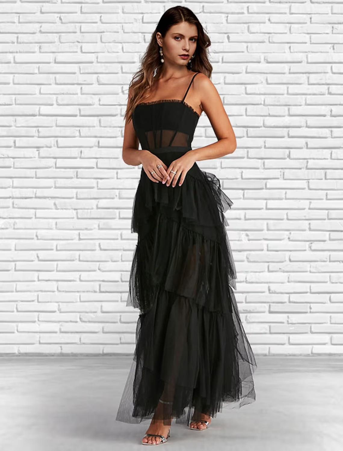 Elegant A-line strapless tulle prom dress with ruffles.