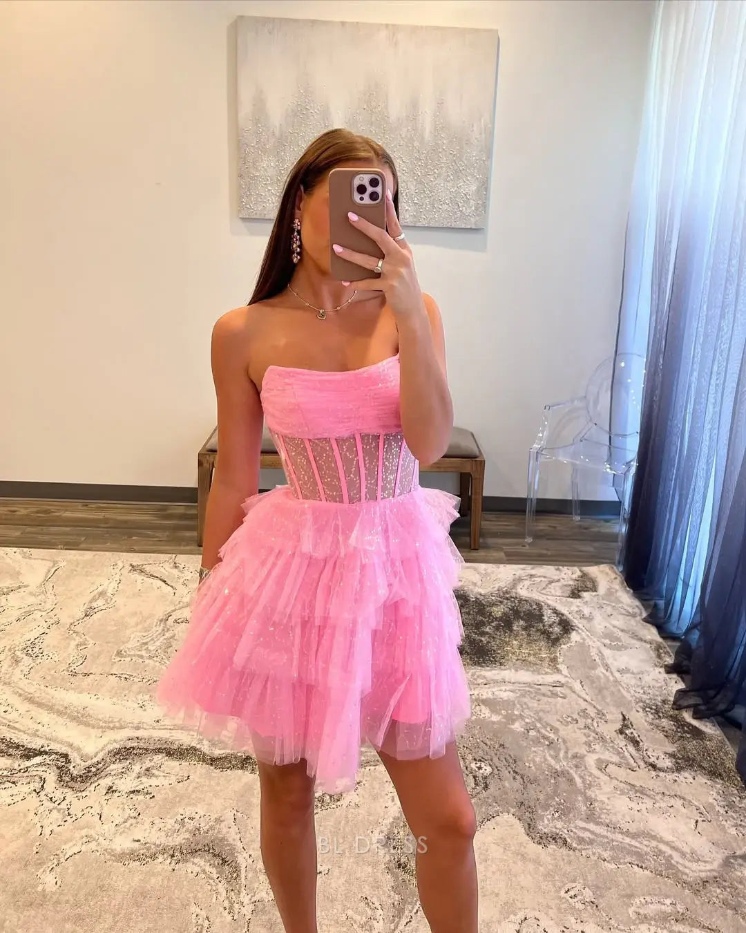 A-line strapless tulle short formal dress.