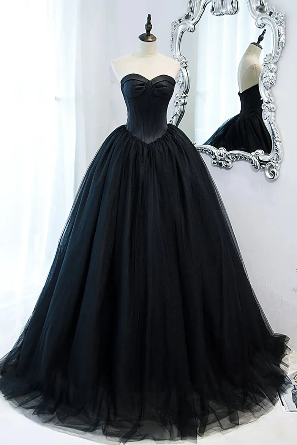Elegant A-line sweetheart ball gown prom dress with a sweep train.