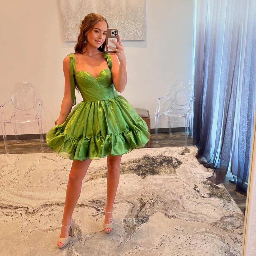Elegant A-line sweetheart green short dress.