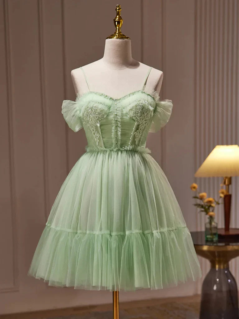 Model wearing a short A-line sweetheart neck homecoming dress.