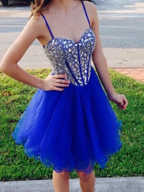 Blue A-line short dress with a sweetheart neckline.