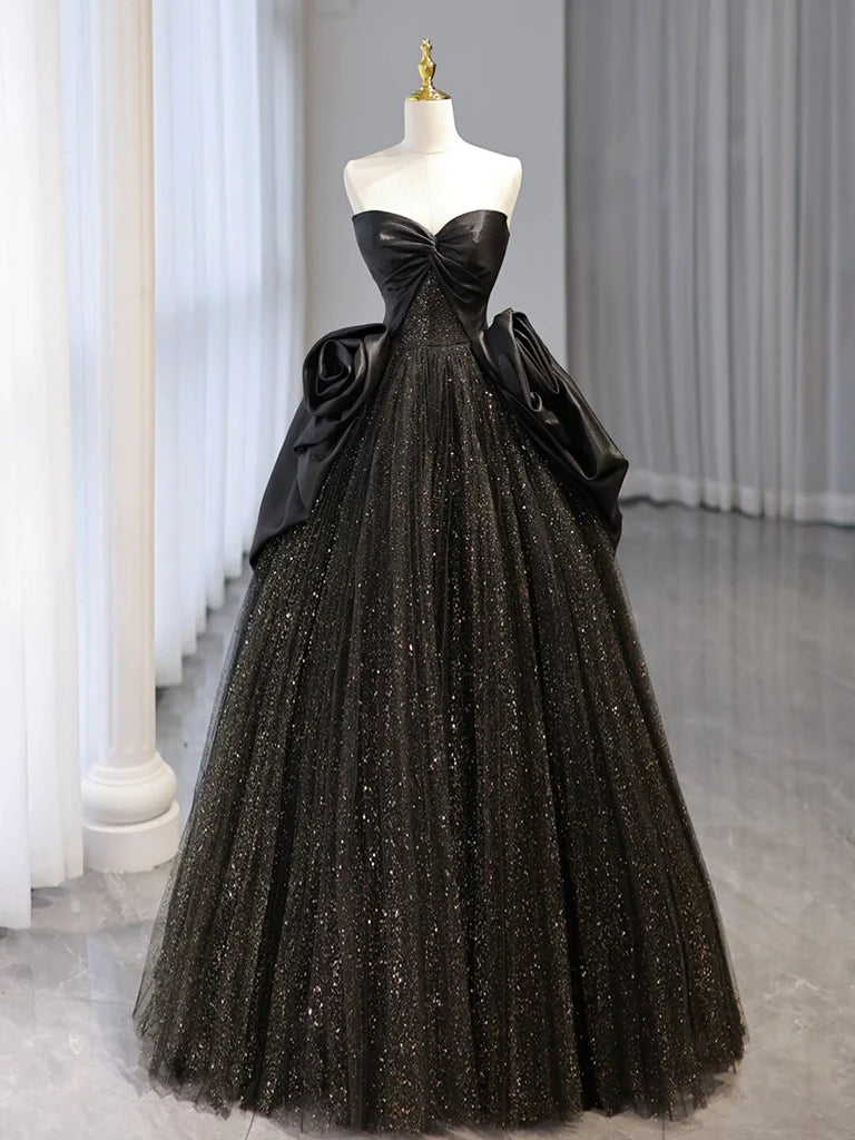 Elegant black A-line long prom dress with sweetheart neckline.