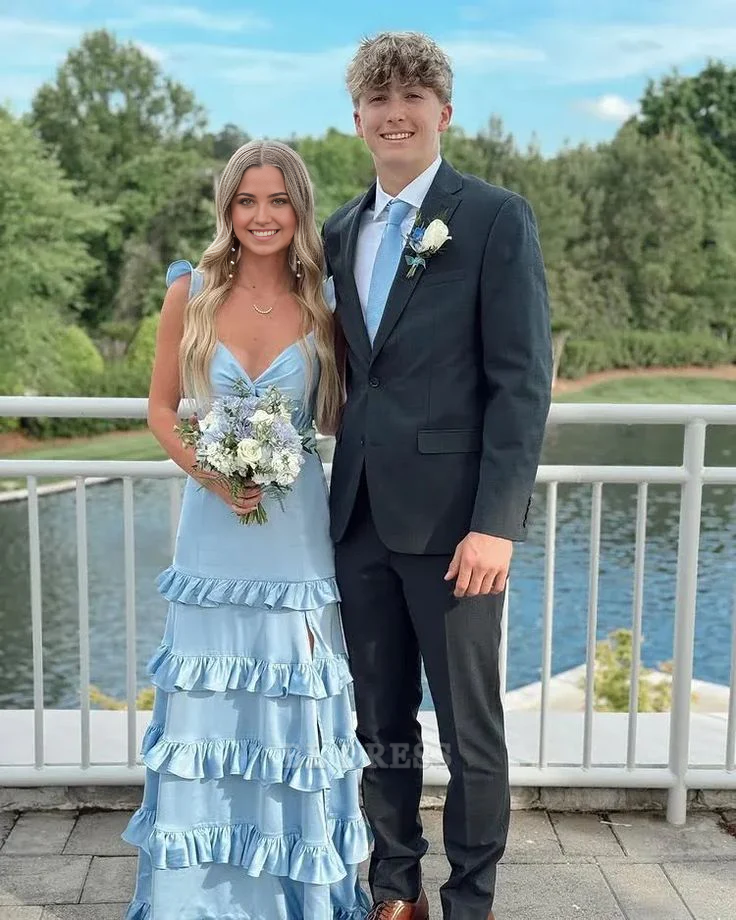 Elegant blue A-line gown with a sweetheart V-neckline.