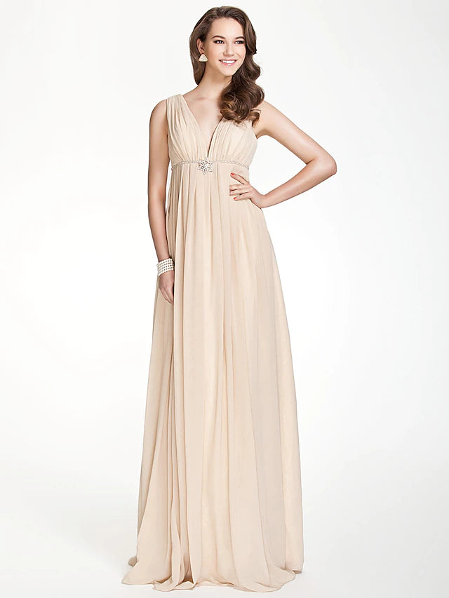 Elegant A-Line chiffon bridesmaid dress.