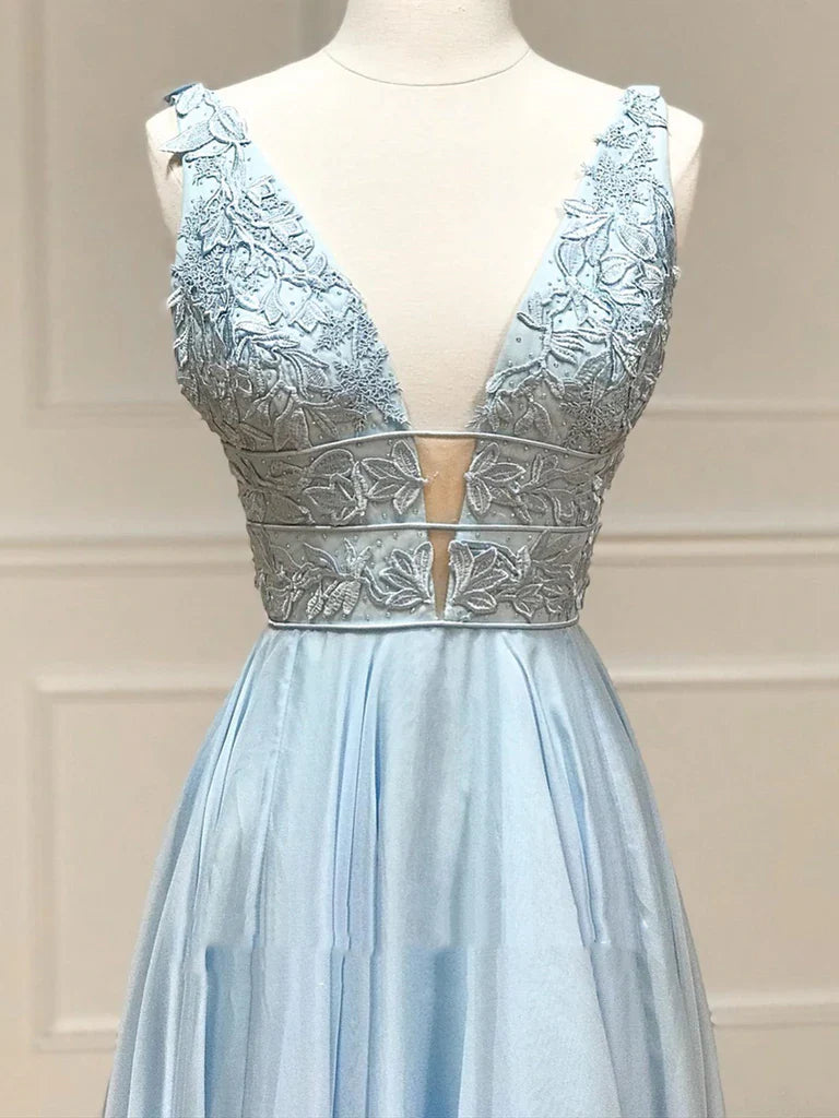 Elegant A-line V-neck lace long formal prom gown.