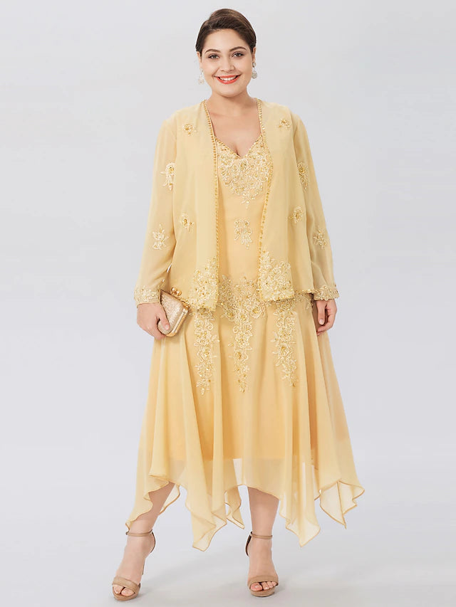 Elegant A-line Mother of the Bride dress with V-neck and long sleeves in purple.
