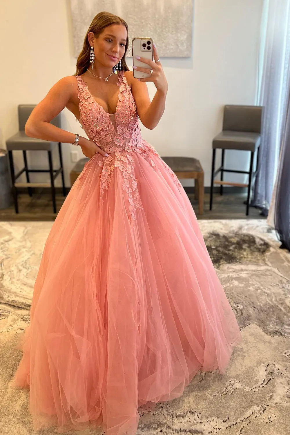 Elegant lavender A-line V-neck prom dress with delicate appliques.