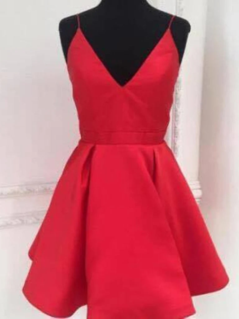 Elegant A-line V-neck short dress, ideal for prom or graduation.