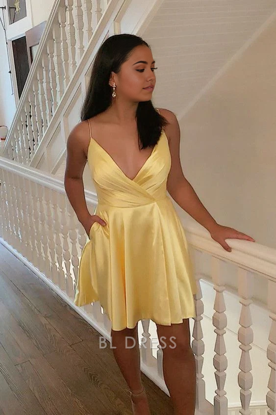 Yellow A-line V-neck short dress for formal occasions.