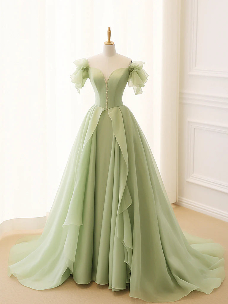 Elegant green A-line tulle prom dress.