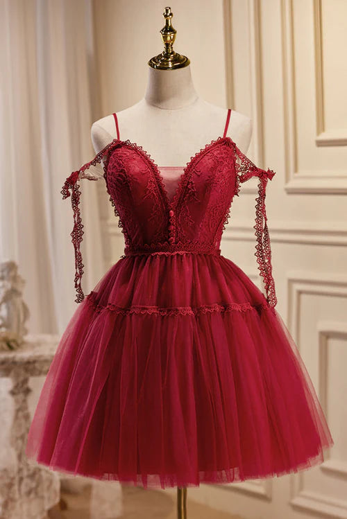 Front view of an A-Line V-Neck Tulle Short Homecoming Dress.