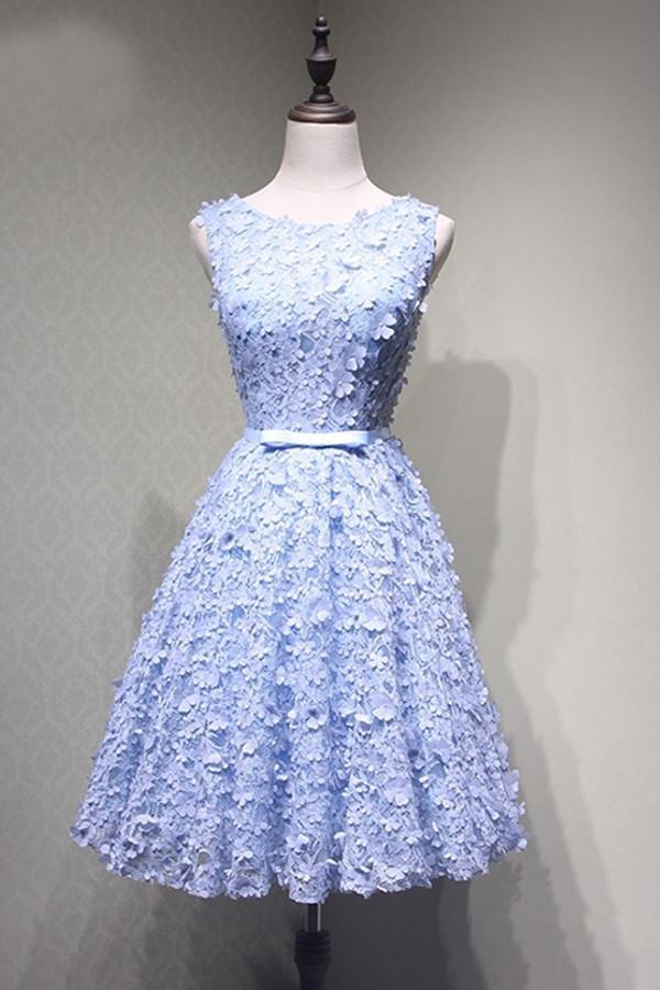 Front view of an elegant A-line blue lace homecoming dress with crew neck and appliques.