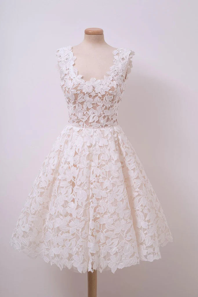 Elegant A-line ivory lace short prom dress with square neck.