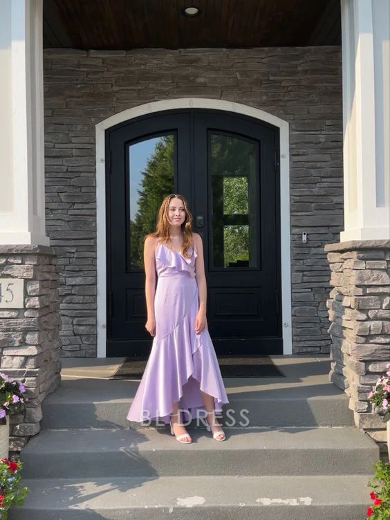 Elegant light purple A-line formal dress with delicate spaghetti straps.