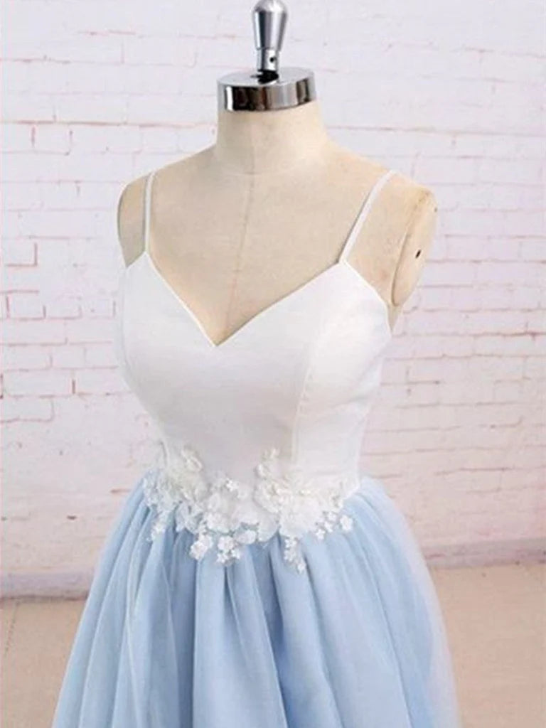 Elegant A-line sweetheart neck lace prom dress with a sweep train.