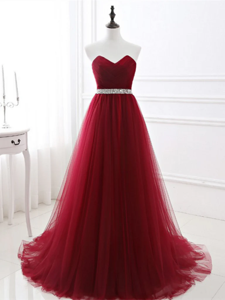 Red A-line sweetheart neck long evening dress.